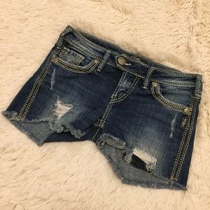 SILVER Tuesday Flap Distressed Embroidered Cut Off